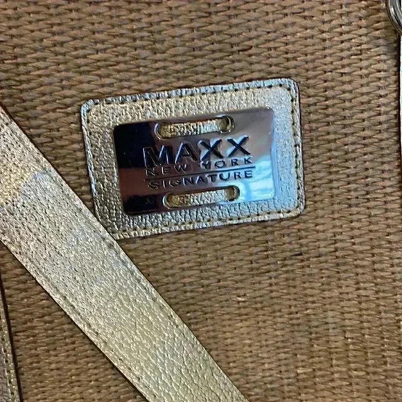 Maxx New York signature bag - Picture 4 of 9